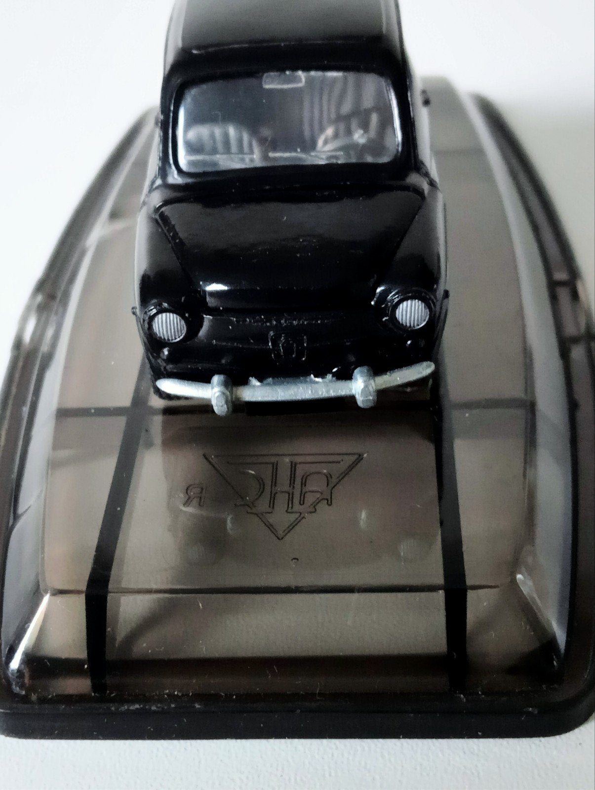 Fiat 600 Pilen Miniatuur Auto Zwart - als nieuw zeldzaam., Ophalen of Verzenden, Nieuw, Auto, Overige merken