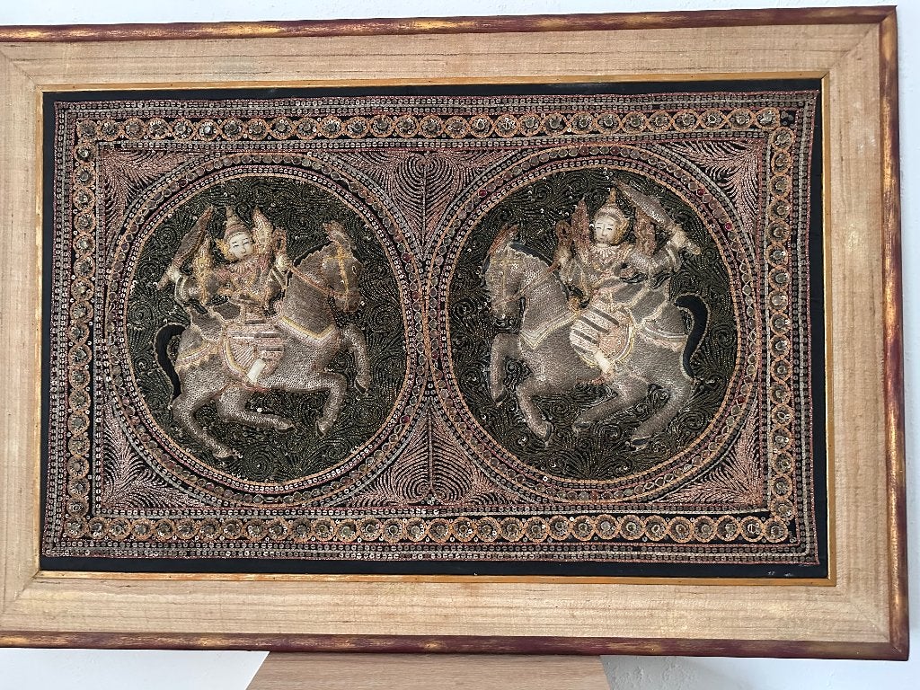 Mooi Thais wandkleed met lijst, Ophalen, Gebruikt, 116 cm, 80 cm