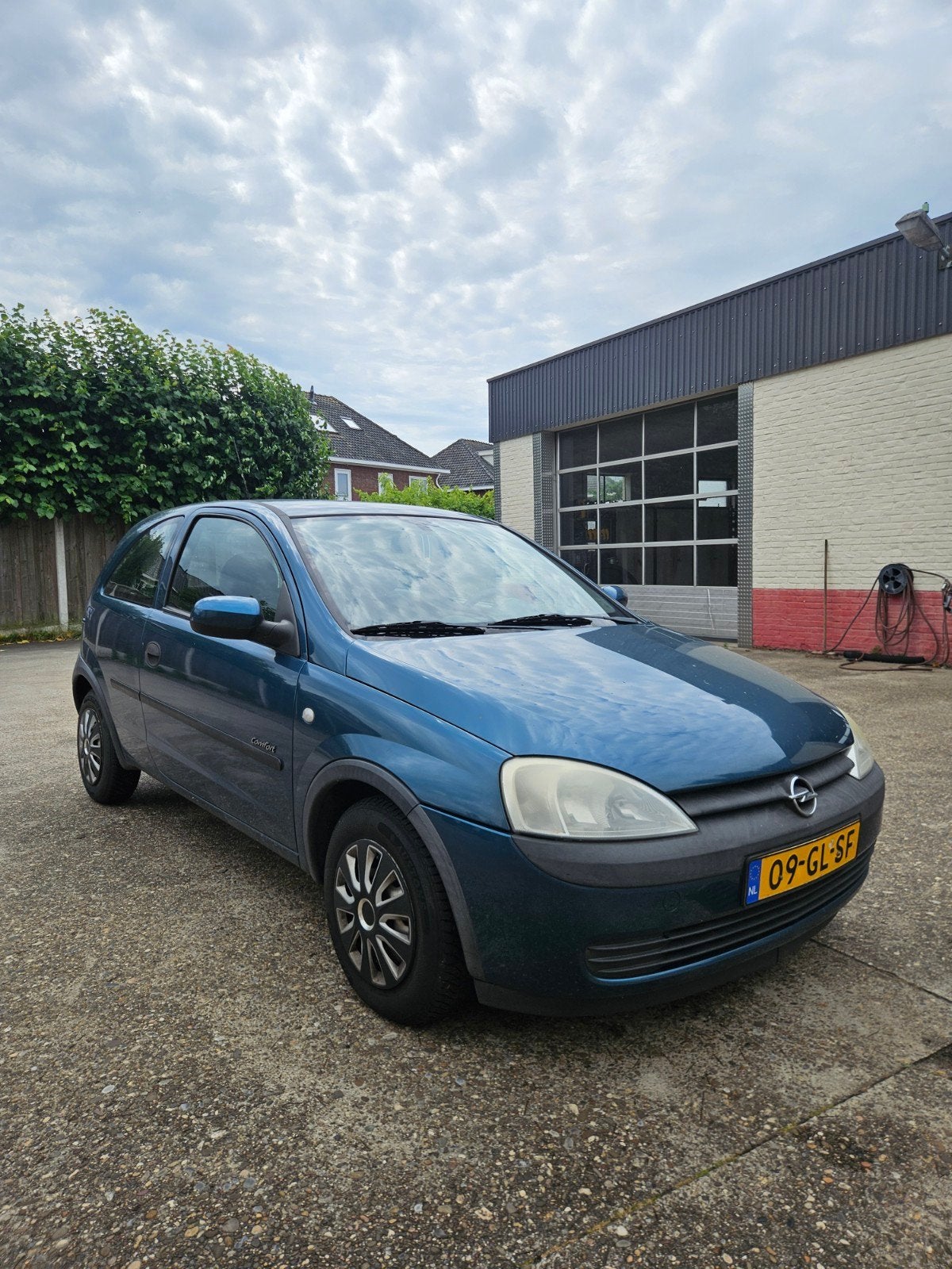 Opel Corsa 1.2 16V 3D 2001 APK tm 04-27, Auto's, Voorwielaandrijving, 450 kg, 74 pk, 31 €/maand