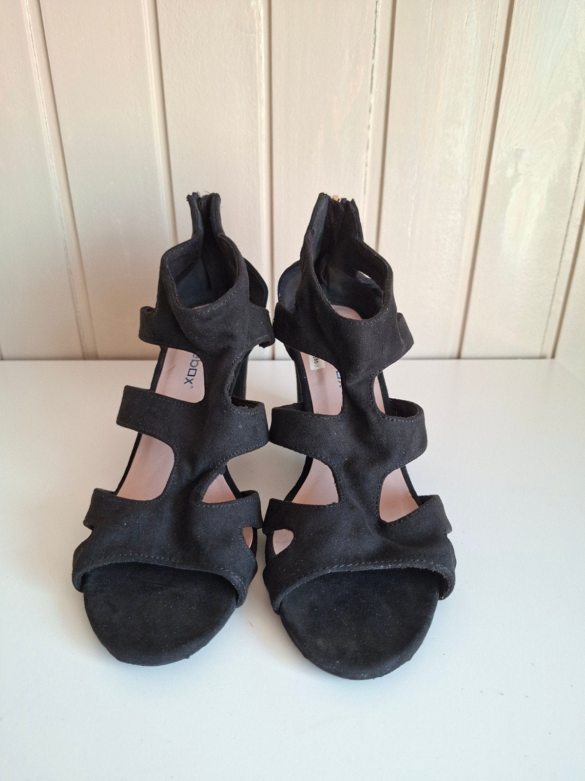 Zwarte Bluebox sandalen met hak - Maat 38, Kleding | Dames, Schoenen, Ophalen, Zwart, Sandalen of Muiltjes