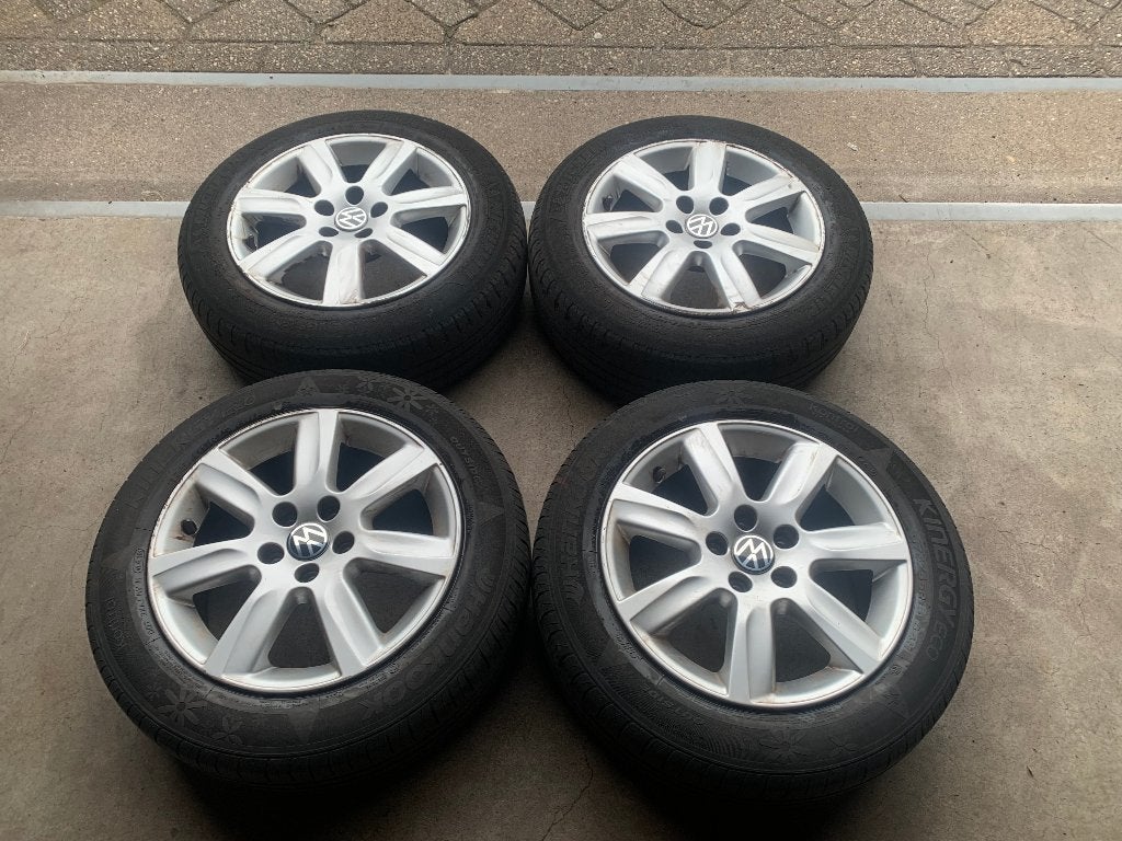 ORIGINELE VW POLO SEAT IBIZA FABIA VELGEN  BANDEN 185 60 r15, Gebruikt, 15 inch, ., Banden en Velgen