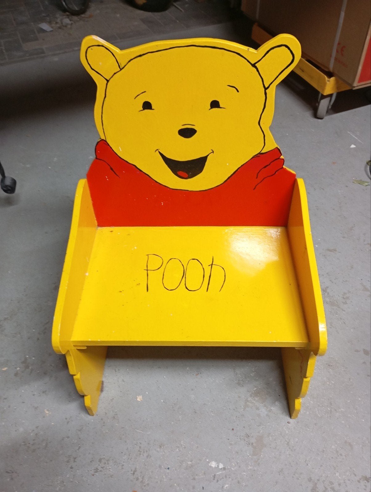 Handgemaakte Winnie de Poeh kinderstoel, Ophalen, Gebruikt, Stoel(en)