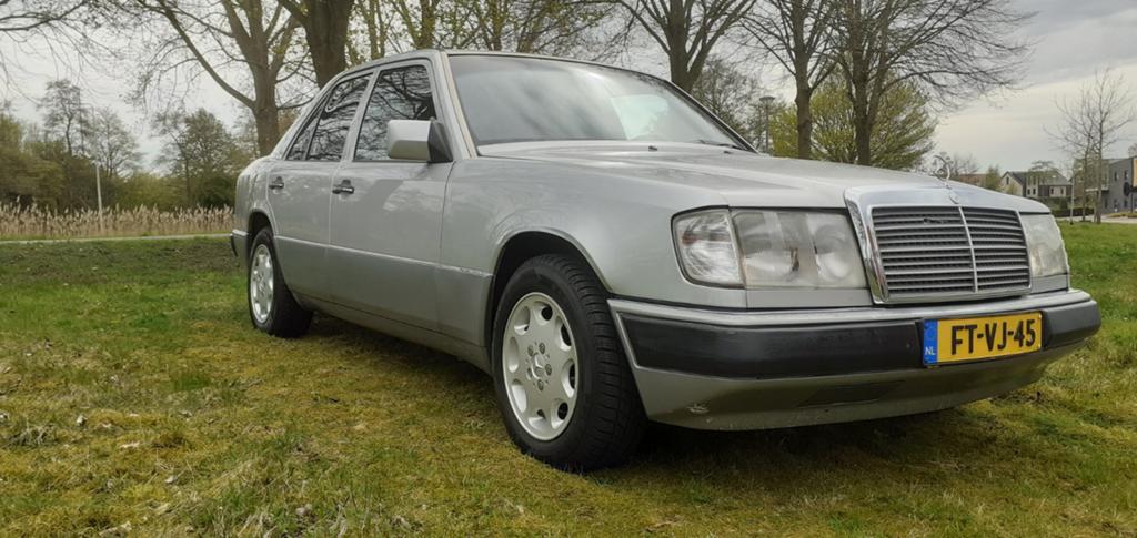 Mercedes-Benz 200-Serie 2.0 200 E AUT E2 1992 Grijs, Automaat, Zwart, 4 cilinders, Origineel Nederlands
