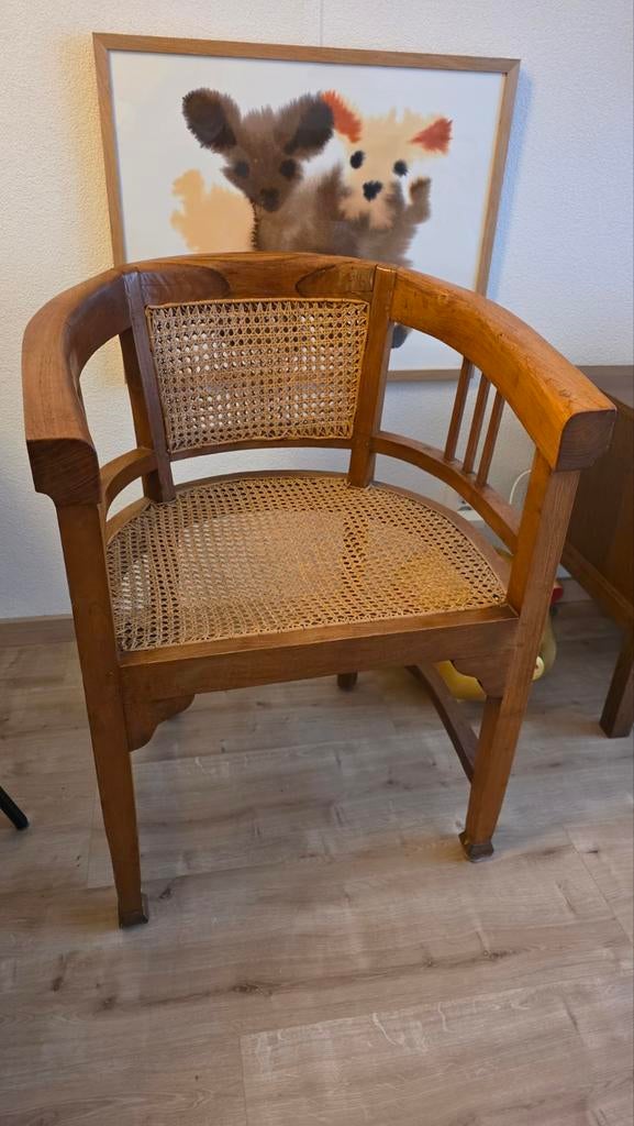Houten stoel met rotan in vintage staat - Japandi stijl, Huis en Inrichting, Stoelen, Ophalen, Gebruikt, Bruin, Eén