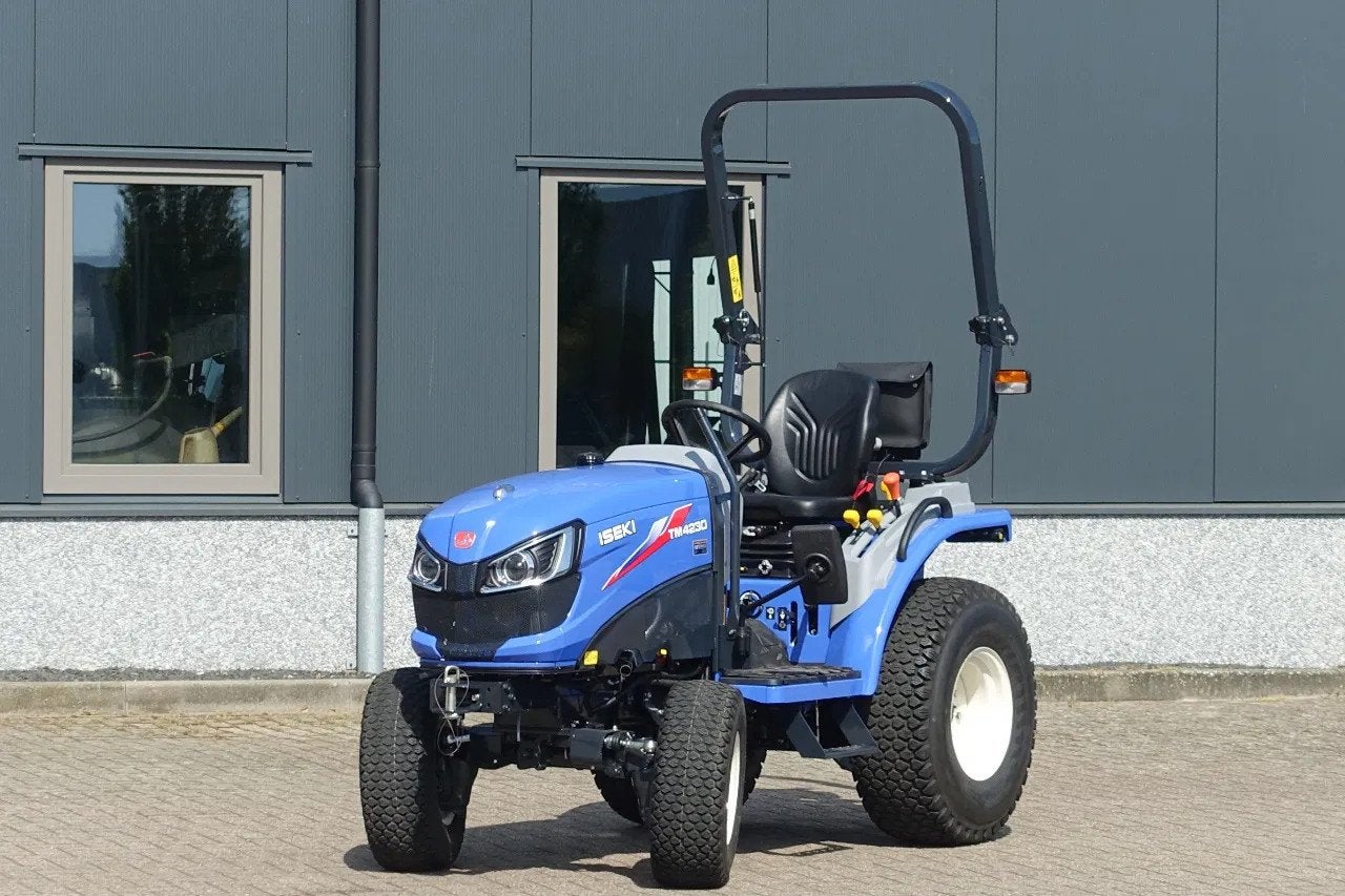 Iseki TM4230 4wd HST / 0001 Draaiuren / Nieuw, Nieuw, Nieuw