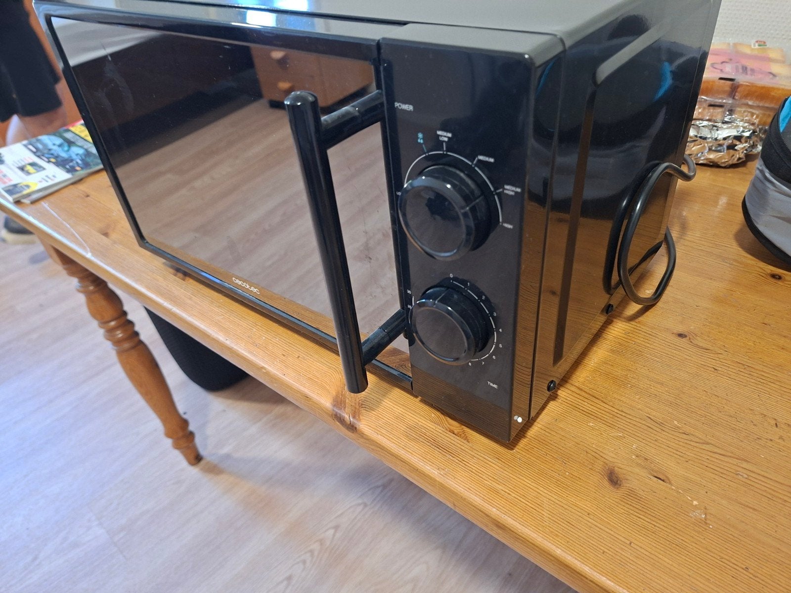 Compacte magnetron met draaiplateau - Zwart, Ophalen of Verzenden