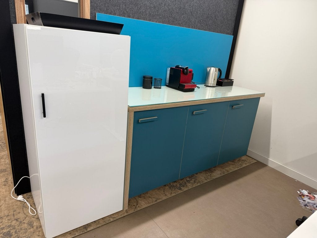 pantry 180x62 inclusief koelkast., Huis en Inrichting, Keuken | Keukenelementen, Ophalen, Blauw, 150 tot 200 cm, Zo goed als nieuw