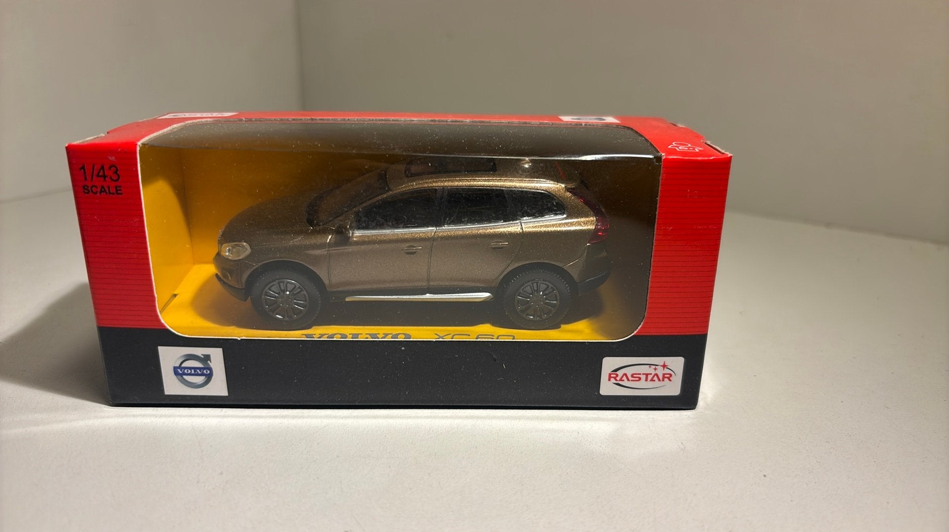 Volvo xc60 rastar 1.43, Overige merken, Auto, Ophalen of Verzenden, A