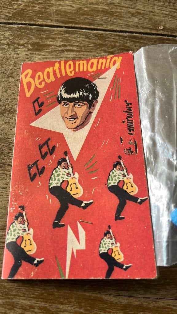 Zakje met Beatles figuurtjes uit de jaren 60/70 nieuw, Antiek en Kunst, Ophalen of Verzenden