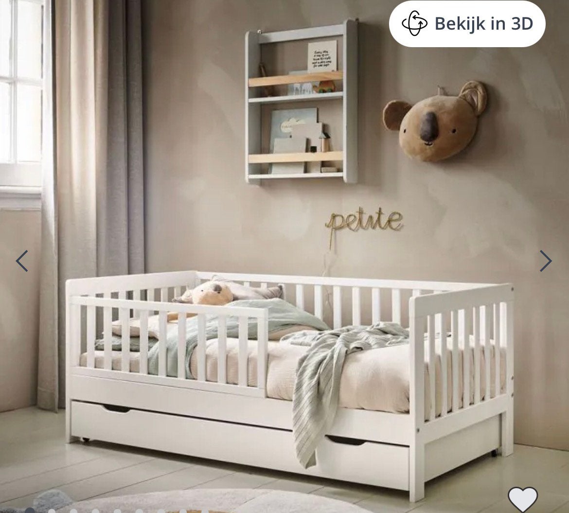 Petite amelie peuterbed, Kinderen en Baby's, Kinderkamer | Bedden, Ophalen, Zo goed als nieuw, 140 tot 160 cm, 70 tot 85 cm