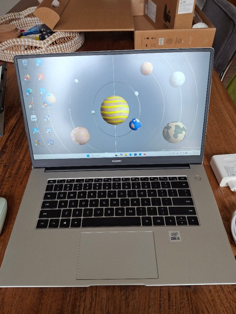 Huawei Matebook D15, Computers en Software, Windows Laptops, Met videokaart, 2 tot 3 Ghz, 8 GB, Intel® Core™ i5-10210U (10th Generatie)