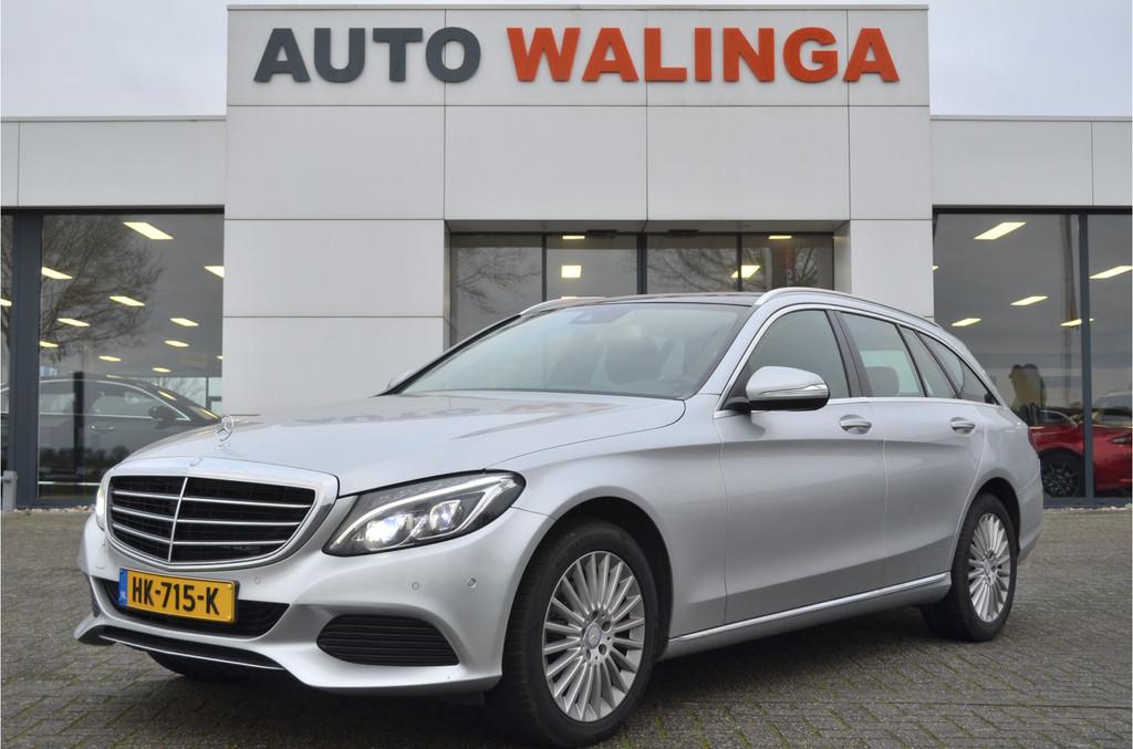 Mercedes-Benz C-Klasse Estate 180 Panoramadak Camera Stoelve, Auto's, Mercedes-Benz, Achterwielaandrijving, Leder en Stof, 1595 cc