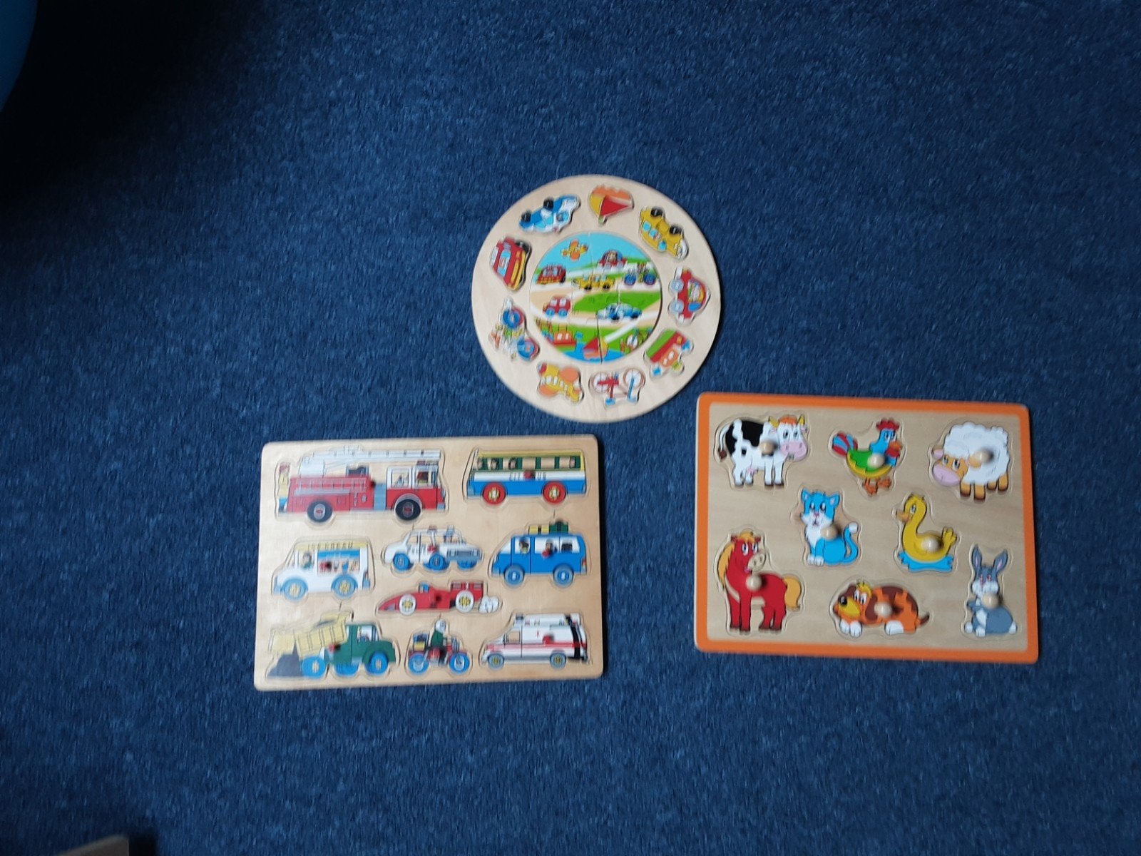 3 houten puzzels: voertuigen, dieren en ronde puzzel, 2 tot 4 jaar, Gebruikt, Ophalen of Verzenden, Van hout