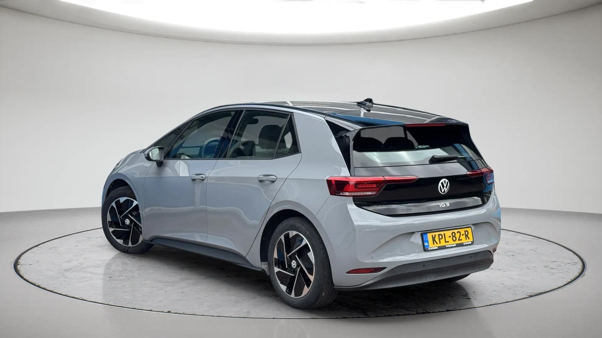 Volkswagen ID.3 Pro 59 kWh, Auto's, 12 maanden, Gebruikt, Zwart, 375 min