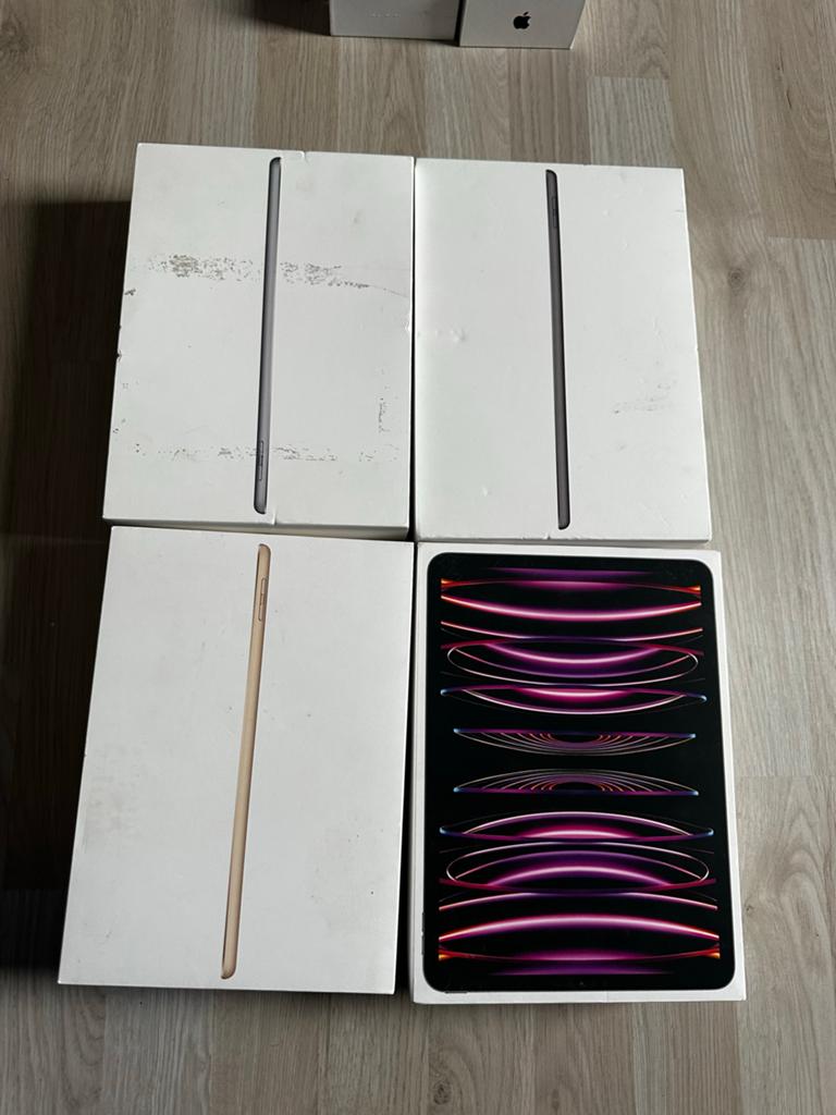 Diverse lege iPad-dozen te koop, 10 inch, Gebruikt, 32 GB, Apple iPad