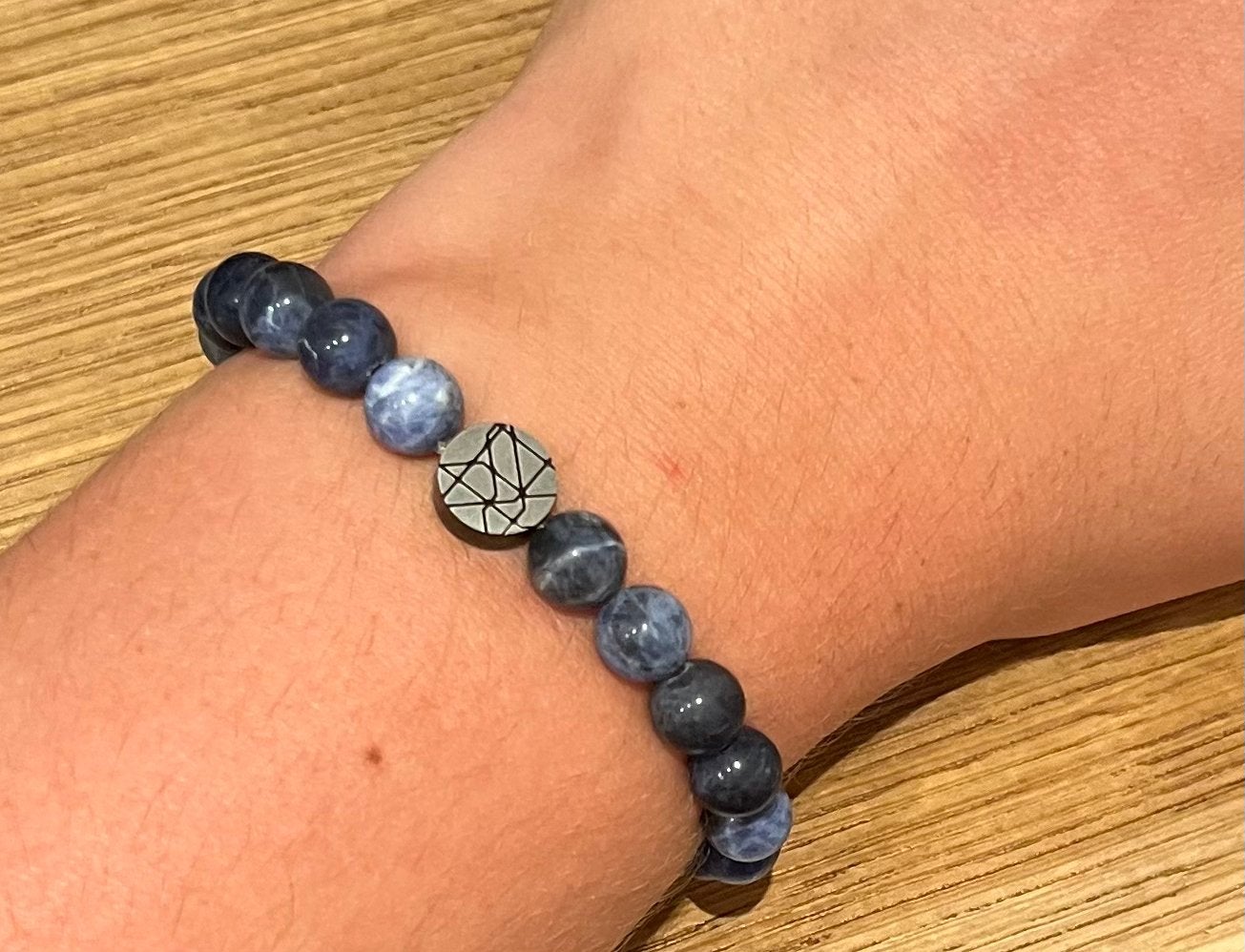 Natuursteen armband blauw sem lewis, Sieraden, Tassen en Uiterlijk, Ophalen of Verzenden, Zo goed als nieuw, Blauw