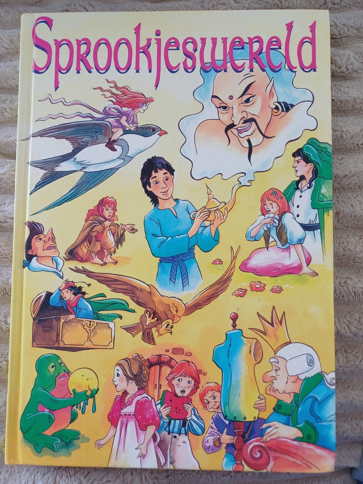 Sprookjeswereld, Ophalen of Verzenden, Zo goed als nieuw