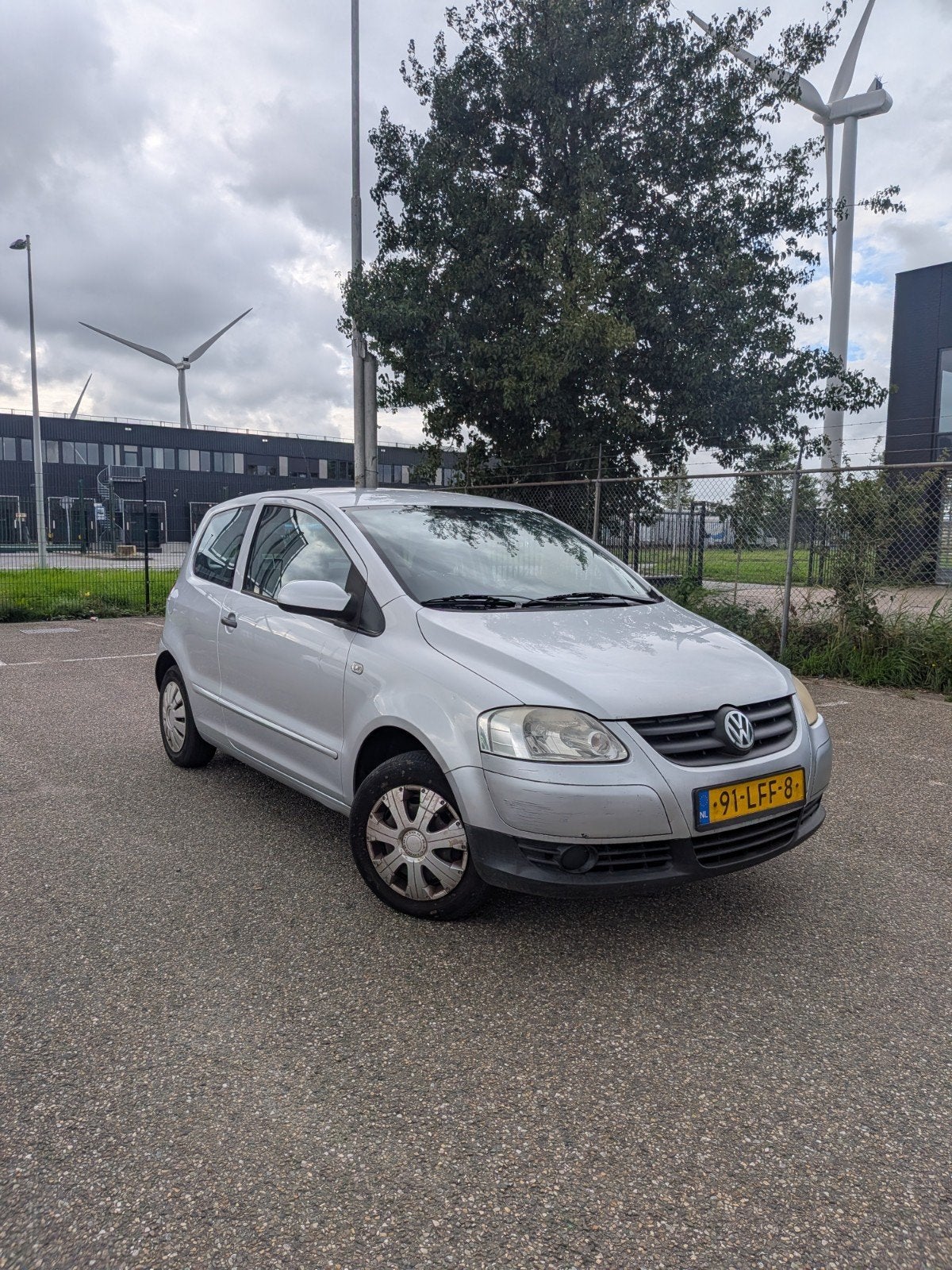 Volkswagen Fox 1.2 40KW 2010 Grijs, Auto's, Voorwielaandrijving, 969 kg, 4 stoelen, 1198 cc