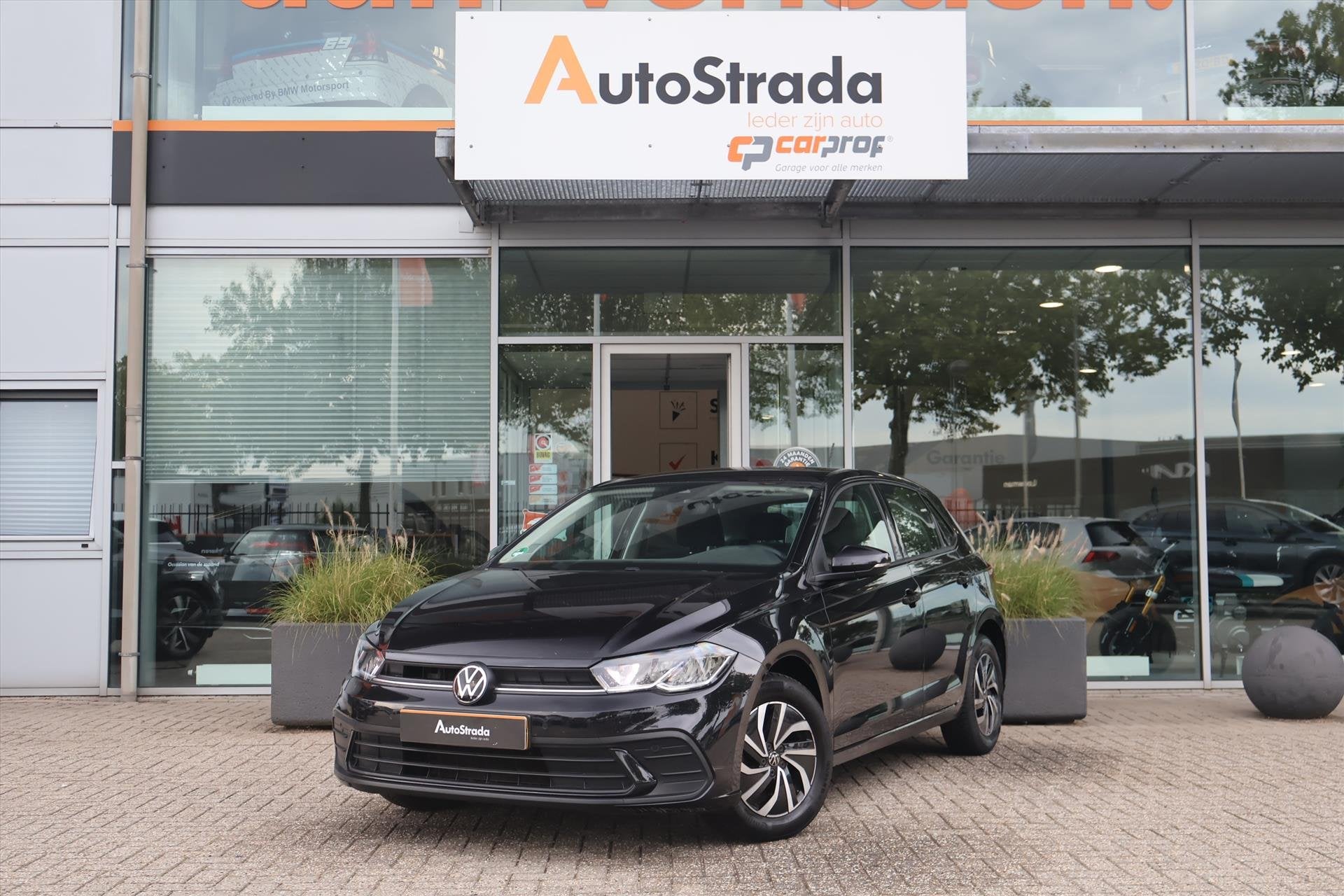 Volkswagen Polo 1.0 Life Business TSI 95pk | Camera | Stoelv, Auto's, Keurmerk '100% Onderhouden', Dealer onderhouden, Stof, Gebruikt