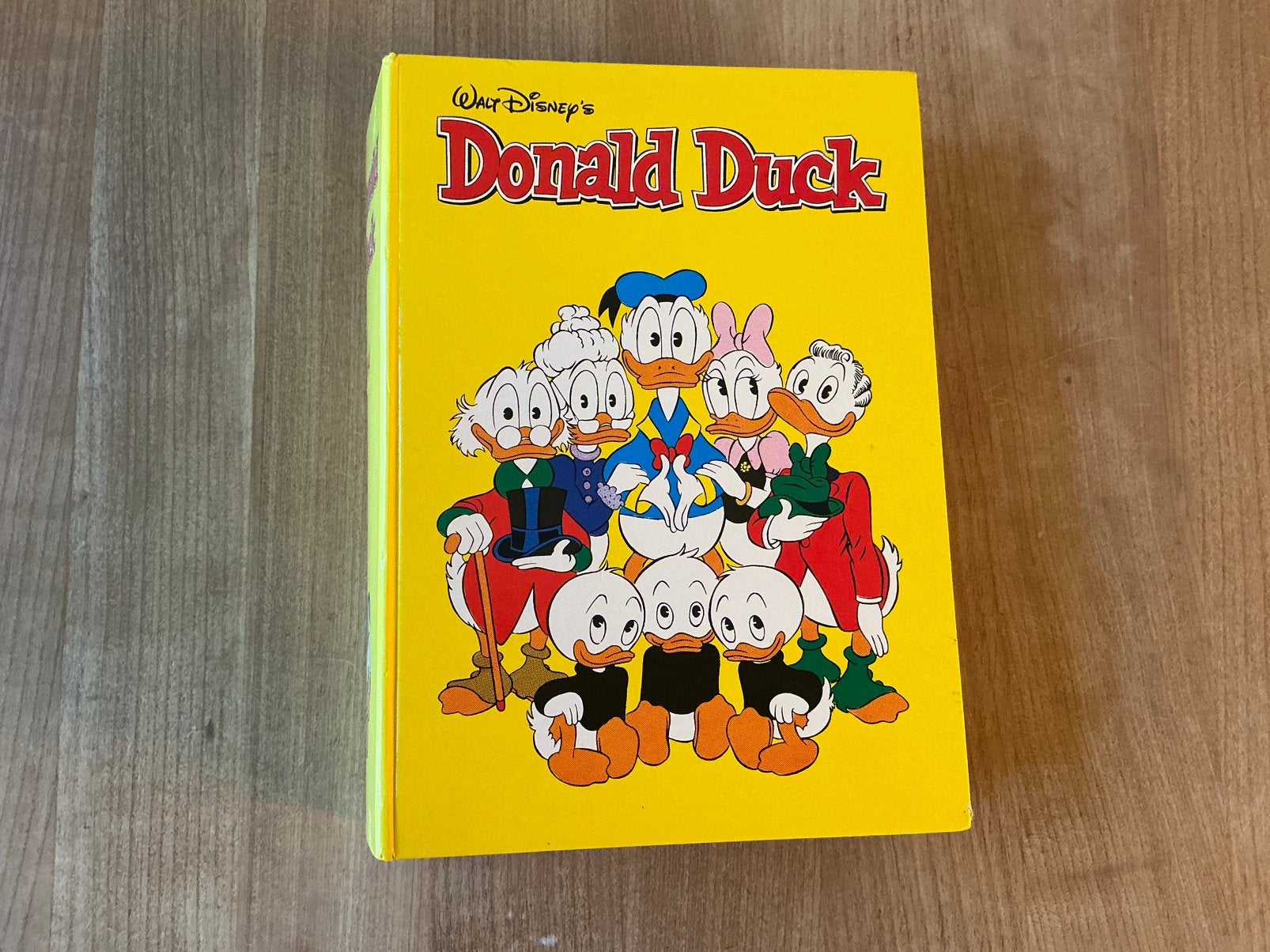 25 x Donald Duck jaargang 1994 in originele gele verzamelmap, Complete serie of reeks, Ophalen of Verzenden, Gelezen