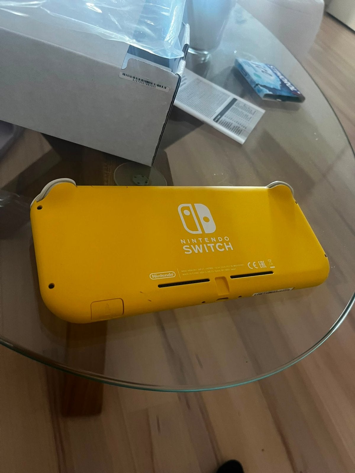 Nintendo Switch Lite Geel - Gebruikt, Spelcomputers en Games, Ophalen, Geel, Gebruikt