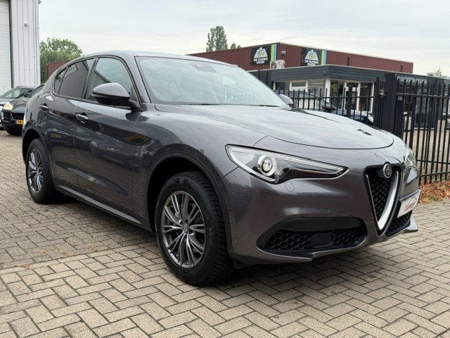 Alfa Romeo Stelvio 2.0 T AWD Q4 200PK Leer Navi Trekhaak Key, Automaat, 4 cilinders, Bedrijf, Automatische klimaatregeling