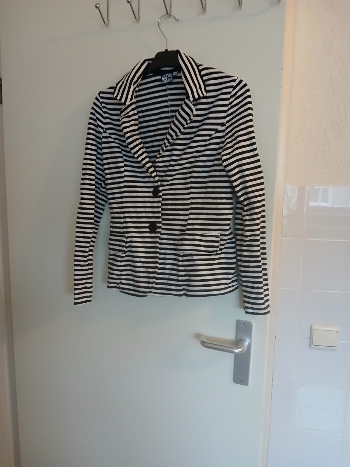 ADVENTURE LINE. Streep jasje mt 36 mooi merk, Overige kleuren, Verzenden, Zo goed als nieuw, Maat 36 (S)