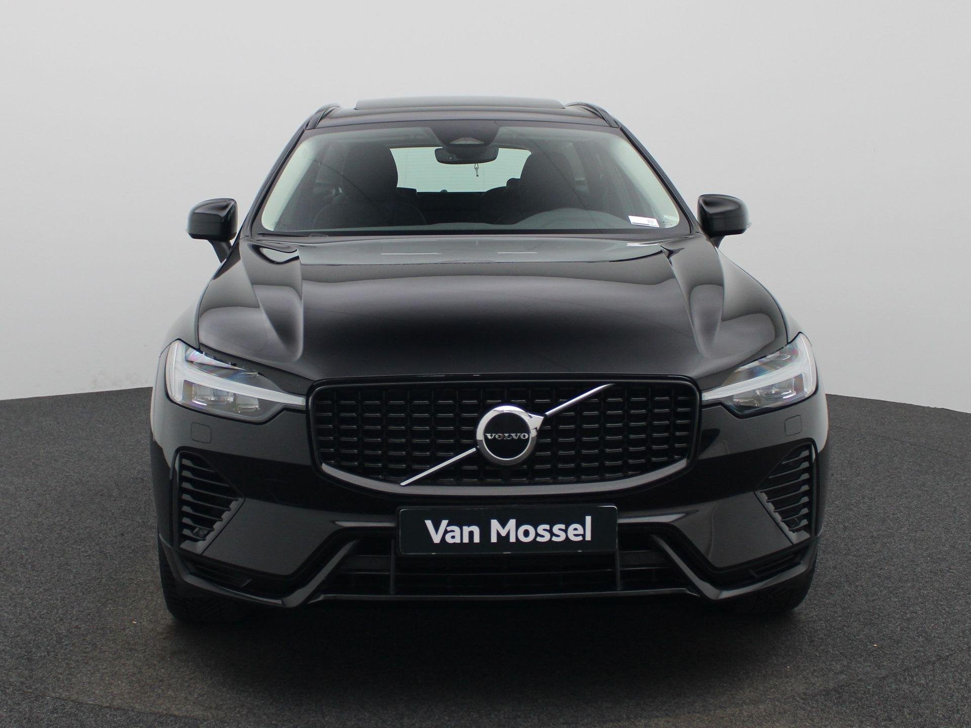 Volvo XC60 T6 PHEV Plus Dark Aut. | PANO-SCHUIFDAK | LEER |, Auto's, Automaat, 12 maanden, Stof, 4 cilinders