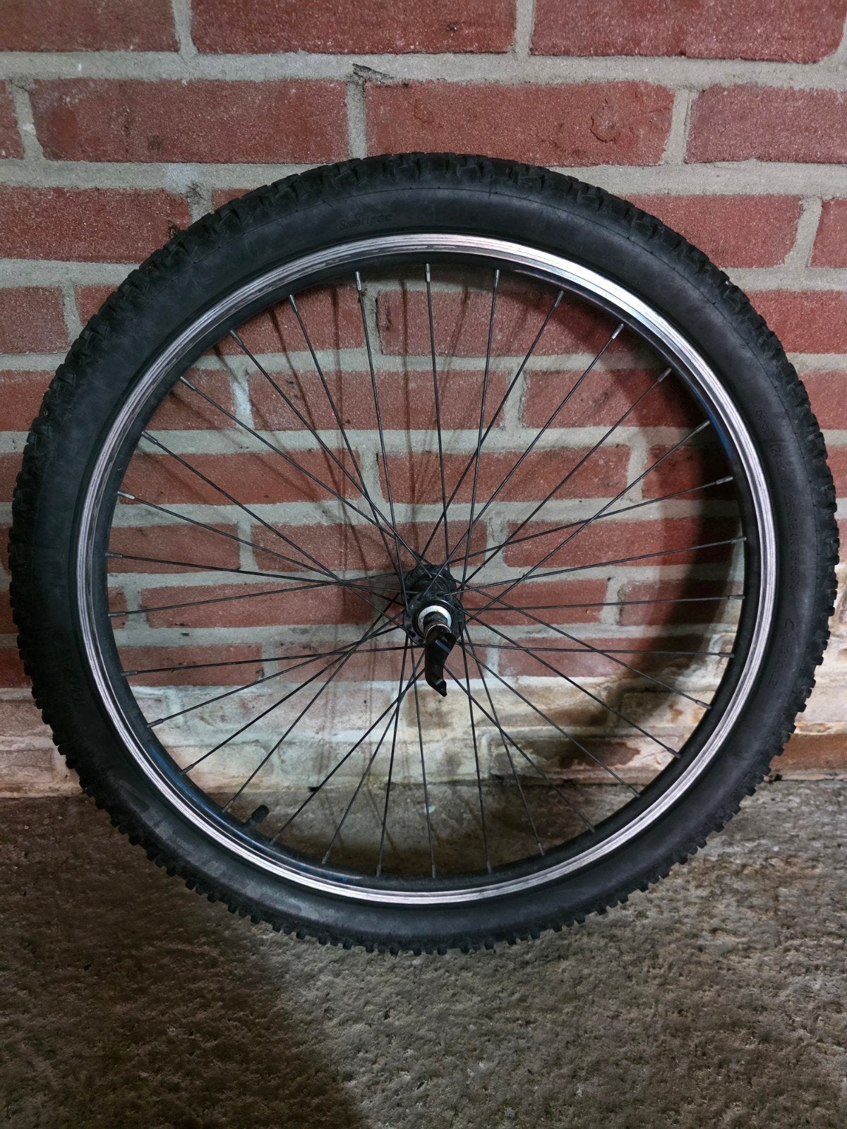 VOORWIEL | 24 INCH | SNELSPANNER | INCL. BAND, Ophalen of Verzenden, Gebruikt, Mountainbike, Band