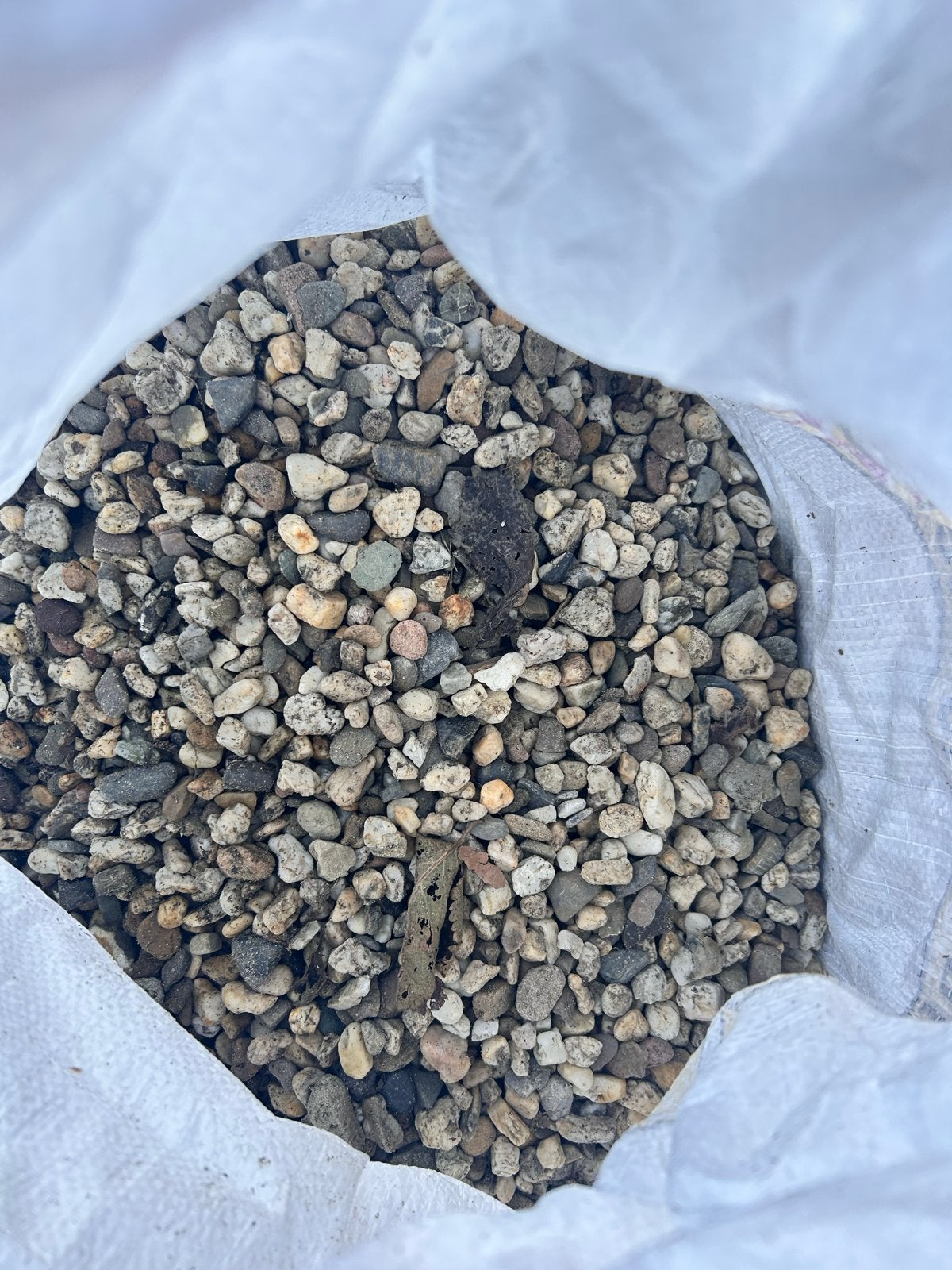 Zakken met grind en kiezels (tuin), Ophalen, Gebruikt, Multi, Grind