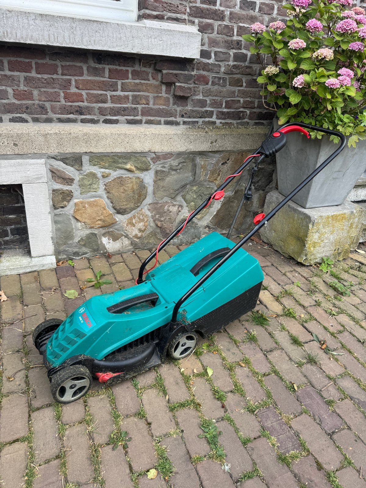 Grasmaaier Bosch, Ophalen, Zo goed als nieuw