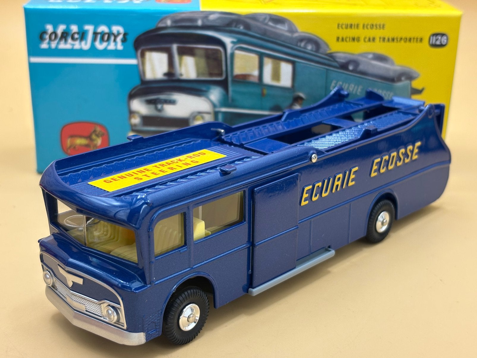 Ecurie Ecosse Racing Car Transporter 1/48 Corgi re-edition, Verzenden, Nieuw, Bus of Vrachtwagen, Corgi