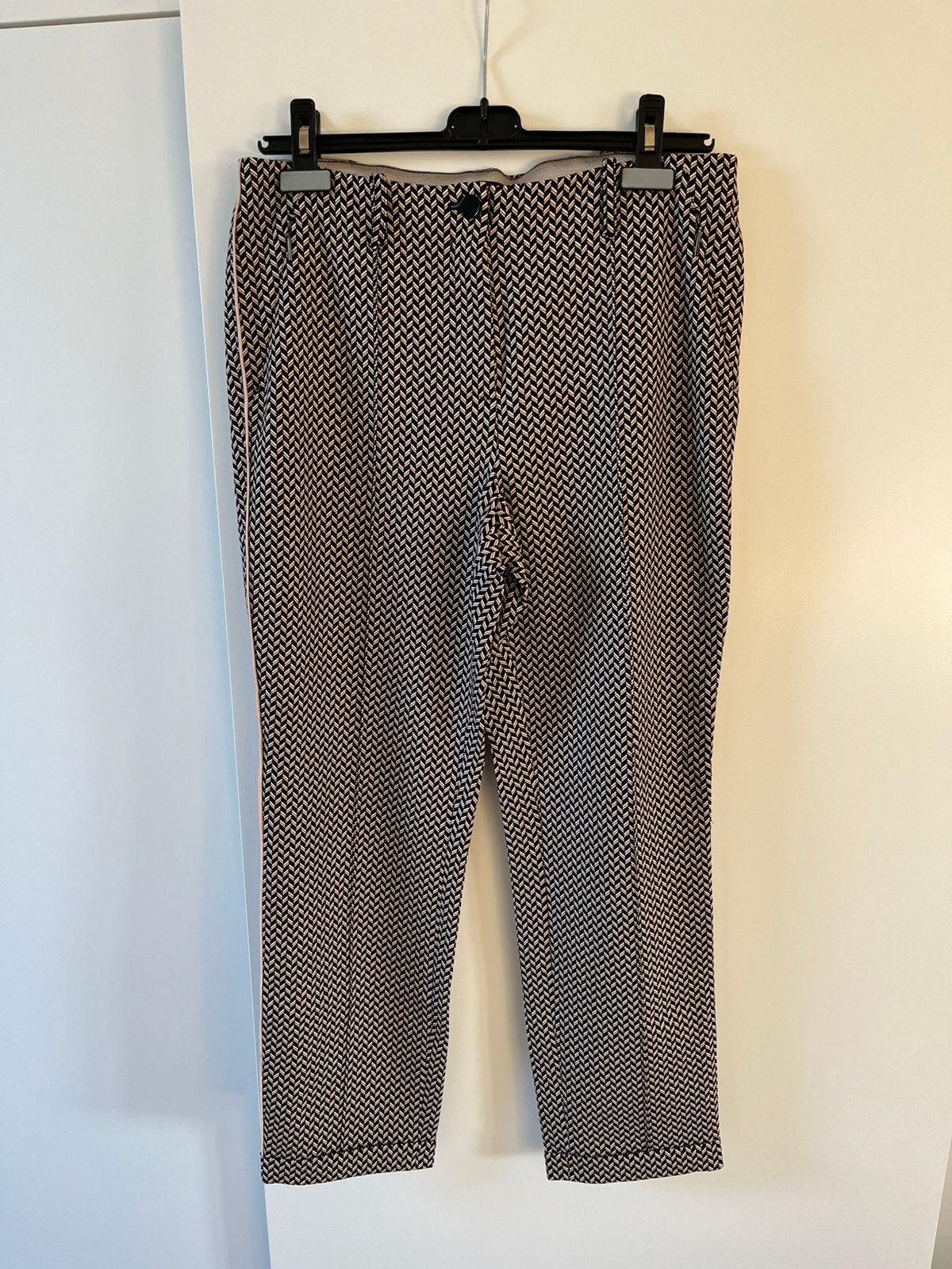 Broek Marccain, Maat 38/40 (M), Beige, Ophalen of Verzenden, Zo goed als nieuw