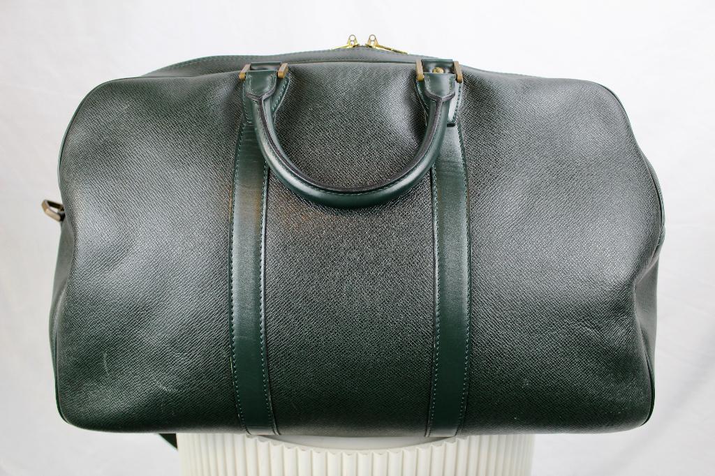 Louis Vuitton Kendall GM Taiga - 1164, 30 cm of meer, Gebruikt, Minder dan 35 cm, Ophalen of Verzenden