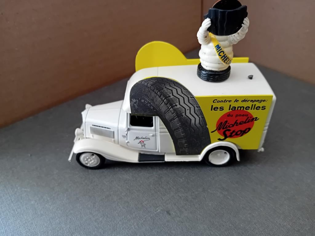 Altaya Citroën type23 Michelin, Ophalen of Verzenden, Zo goed als nieuw, Auto, Overige merken