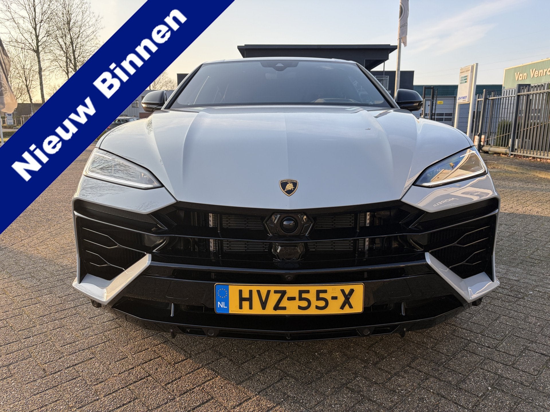 Lamborghini Urus 4.0 V8 Hybrid SE 23inch 800pk Grigio Hati P, Automaat, Urus, Gebruikt, Vierwielaandrijving