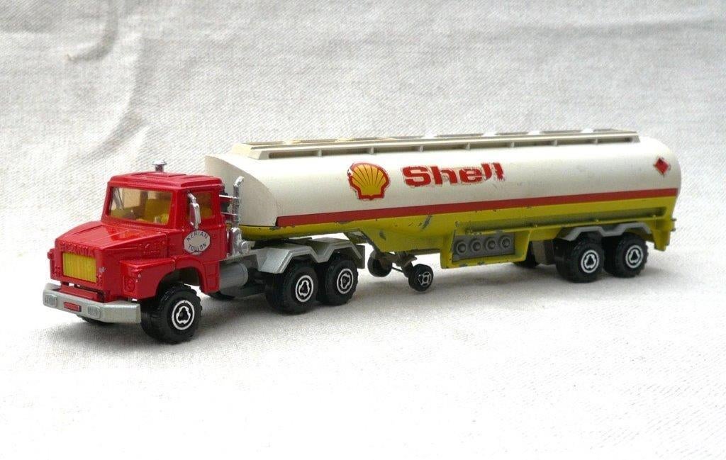 Majorette France Scania 140 super tankoplegger Shell 1/60., Ophalen of Verzenden