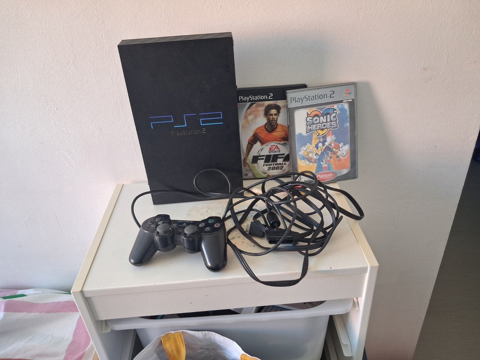 PlayStation 2 (PS2) console met 2 originele spellen, Spelcomputers en Games, Gebruikt, 1 speler, Eén computer, Ophalen of Verzenden
