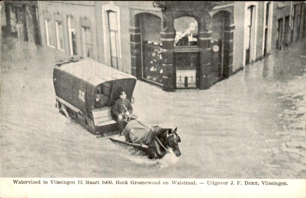 Vlissingen - Watervloed - Hoek Groenewoud en Walstraat, Ophalen of Verzenden, Voor 1920, Gelopen, Zeeland