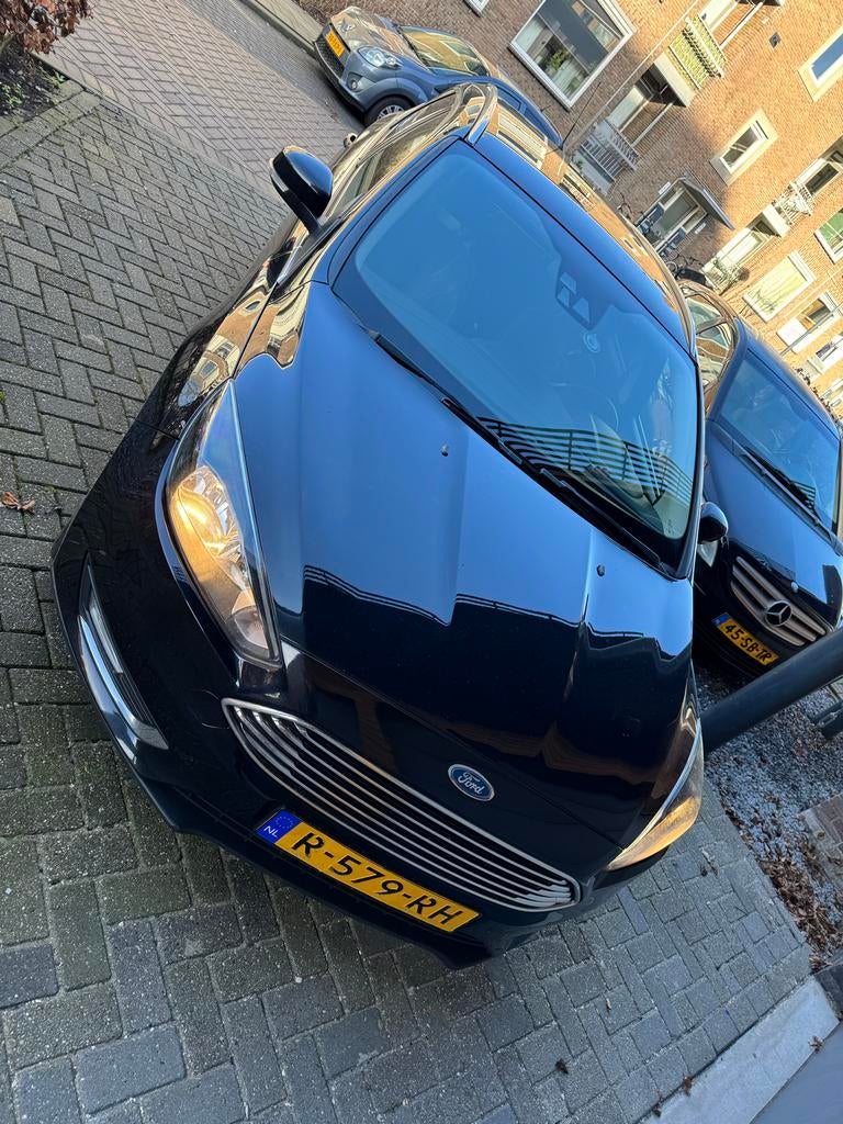 Ford Focus 1.0 Ecoboost 125pk 2014 Zwart, Auto-onderdelen, Gebruikt, Rechts, Ophalen of Verzenden, Spatbord