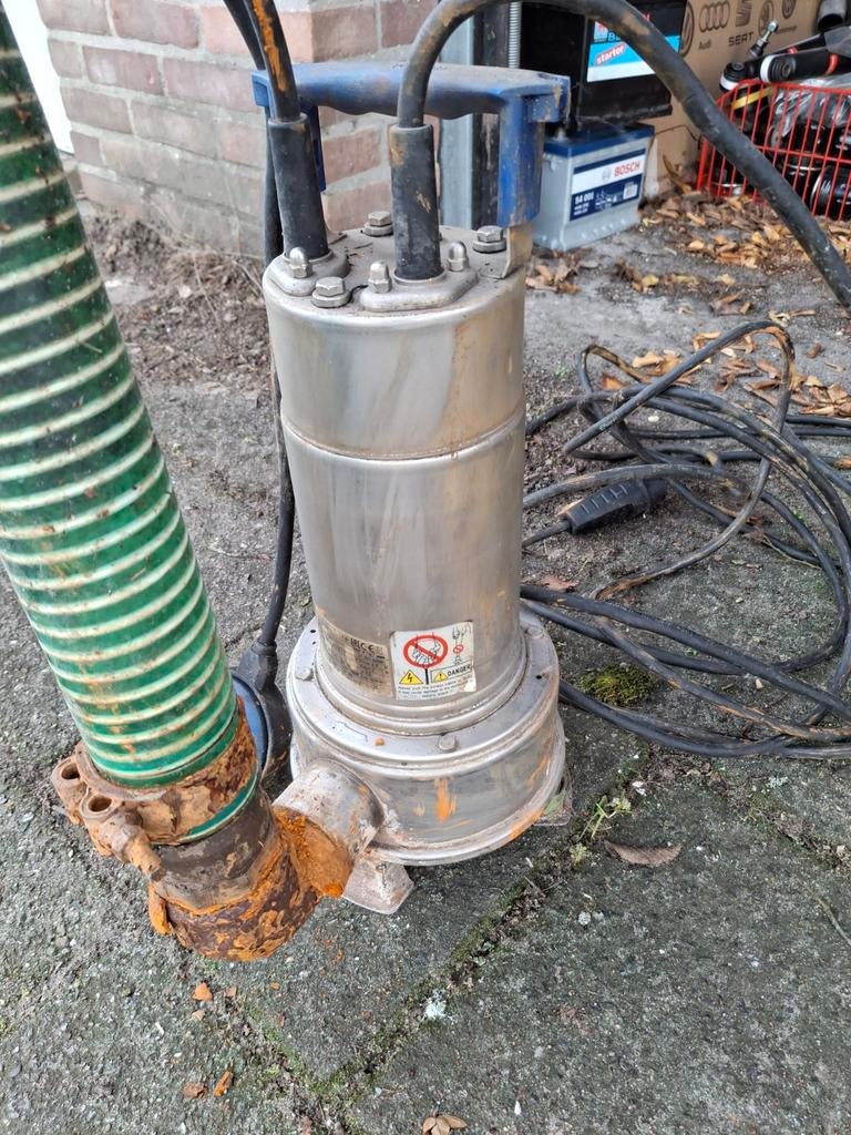 Zgan dompelpomp/vuilwaterpomp, Tuin en Terras, Waterpompen, Zo goed als nieuw, Elektrisch, Dompelpomp, Ophalen of Verzenden