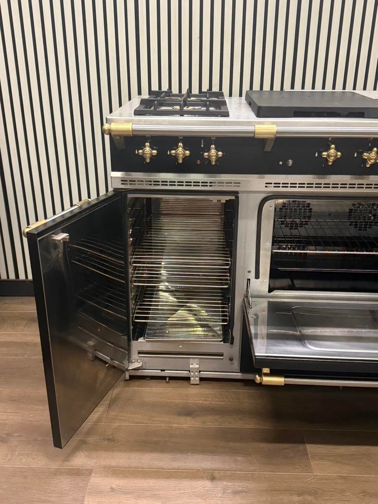 Luxe Fornuis Lacanche 3 pits + INDUCTIE zwart/messing 150 cm, Witgoed en Apparatuur, Fornuizen, Fornello Esperta, Ophalen of Verzenden