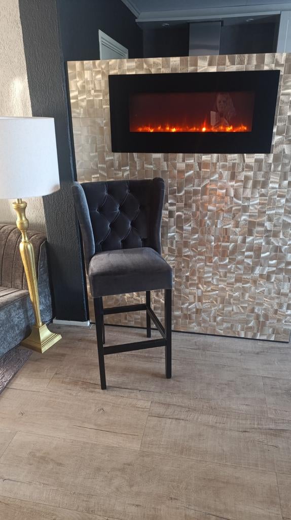 Chesterfield model barkruk grijs fluweel showmodel, Huis en Inrichting, Barkrukken, Ophalen, Met voetsteun, 60 tot 90 cm, Nieuw