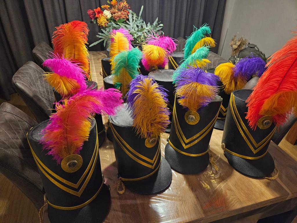 Hoed /kolbak fanfare, Ophalen, Zo goed als nieuw, Carnaval