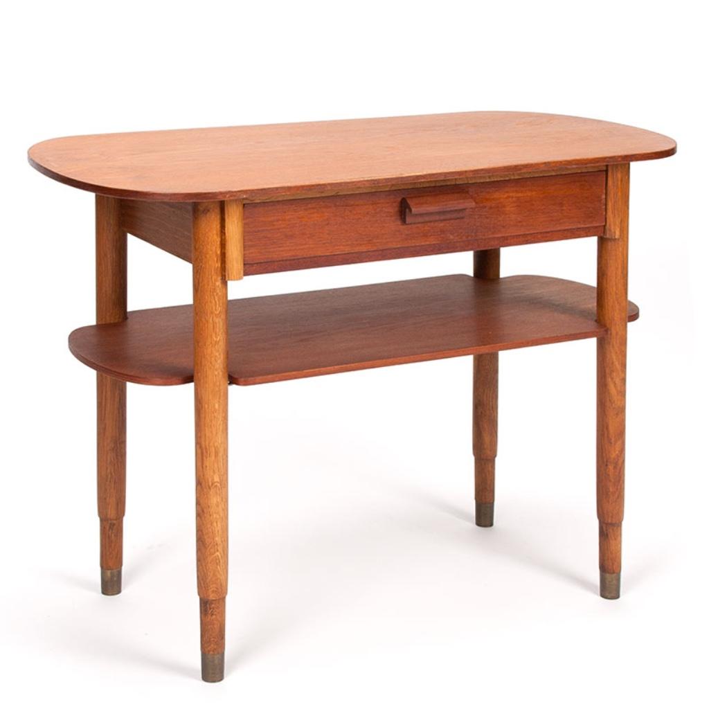 Vintage Mid-Century design Deense bijzettafels in teak, 45 tot 60 cm, Minder dan 55 cm, Gebruikt, Vintage