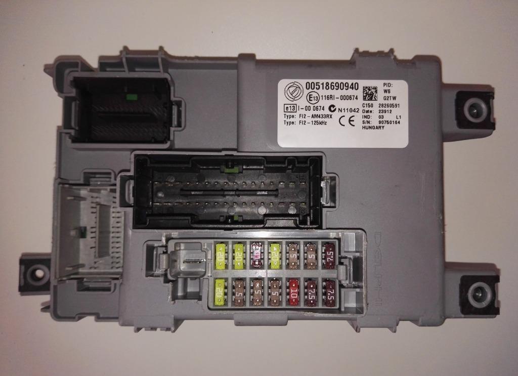 Herstelling Zekeringskast Fiat Punto 005128690940, Ophalen of Verzenden, Gebruikt, Fiat