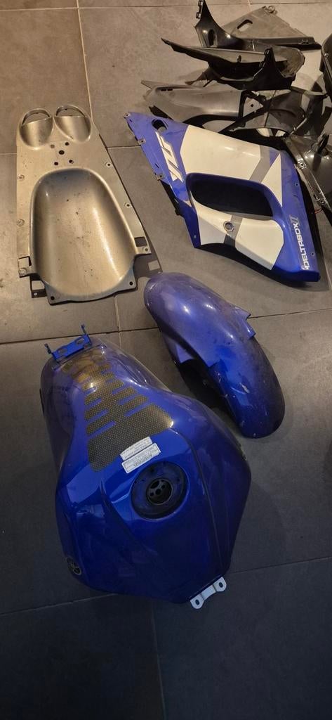 Diverse onderdelen Yamaha, Ophalen