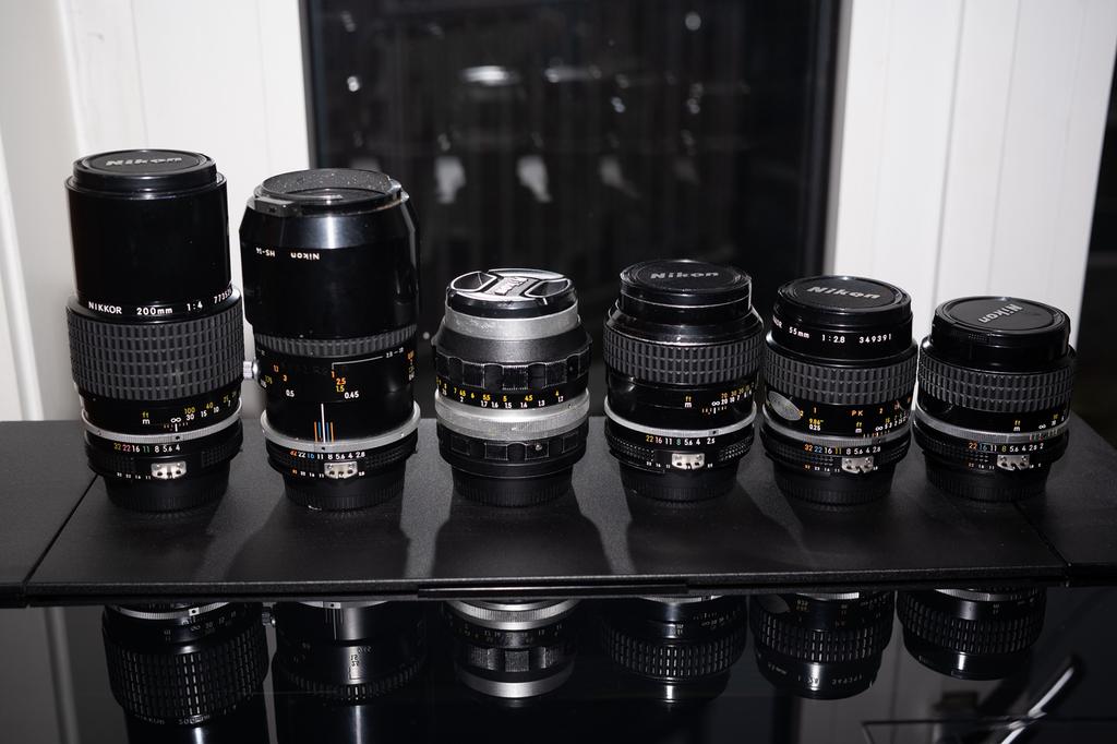 Nikon AIS AI lenses 28mm 35mm 80mm 105mm 180mm, Ophalen of Verzenden, Zo goed als nieuw, Macrolens