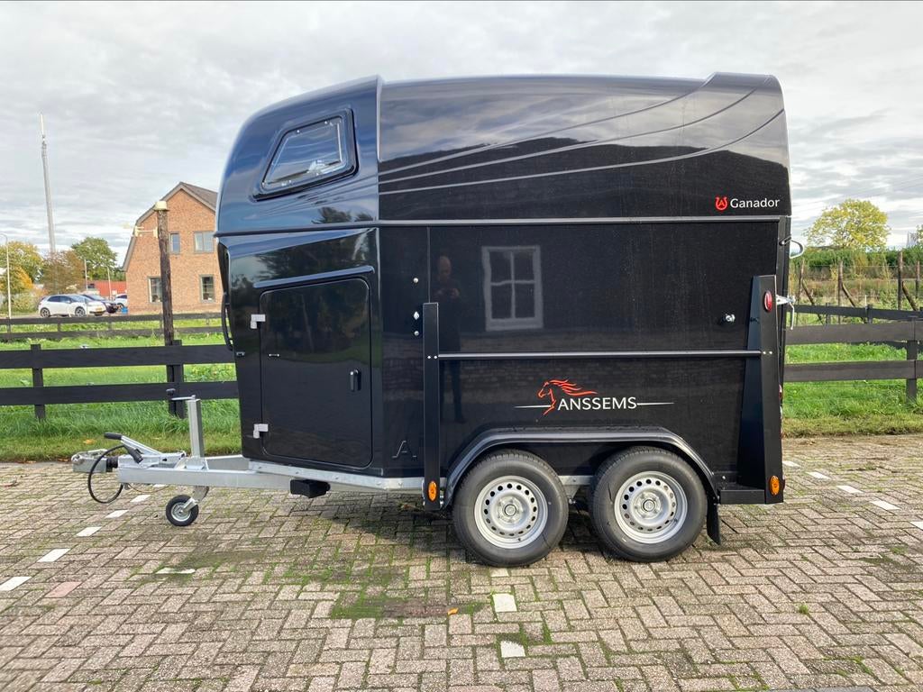Te huur / verhuur paardentrailer paardenwagen 2-paards, Ophalen, Nieuw