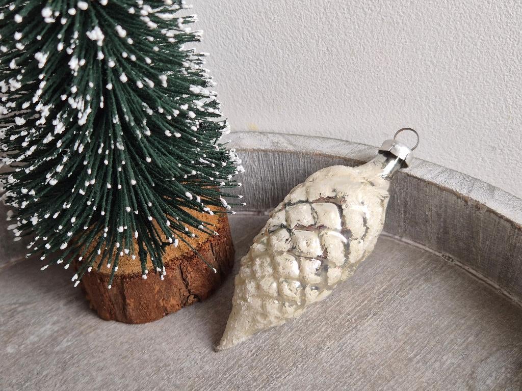 Vintage kerstbal dennenappel zilver 553, *, Gebruikt, *, Ophalen of Verzenden